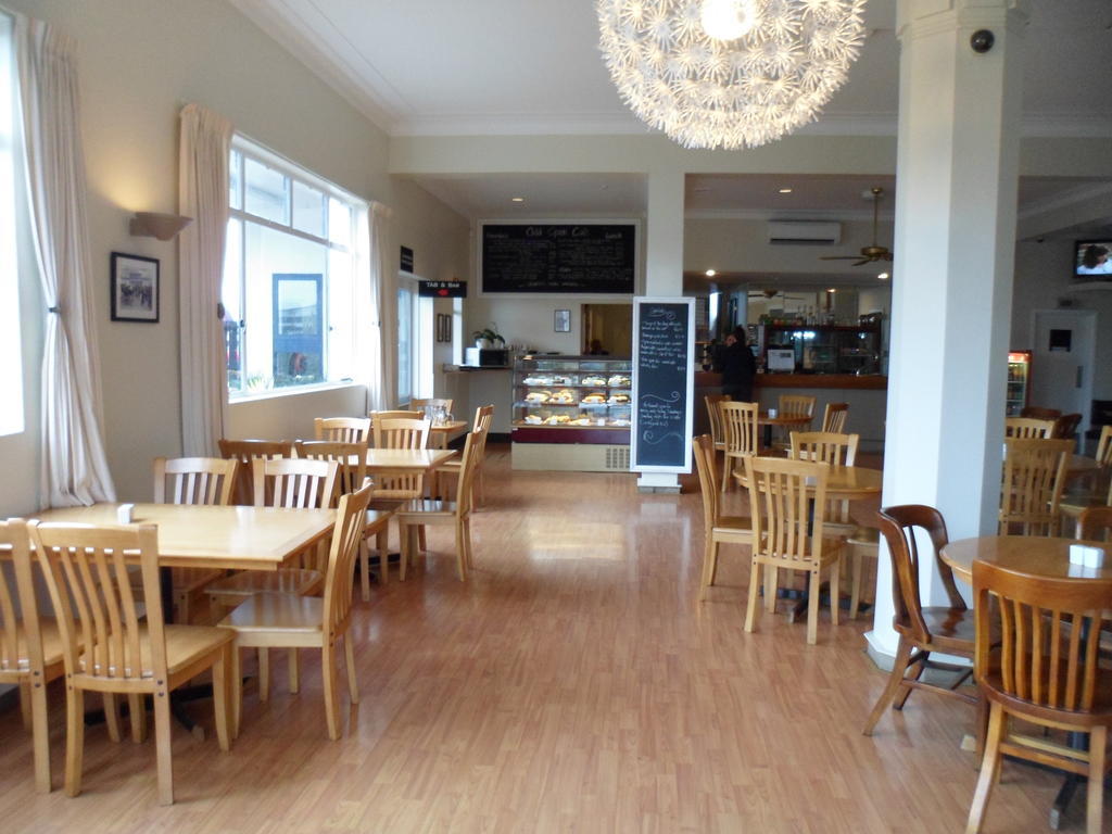 Essex Arms Motel Huntly Ngoại thất bức ảnh